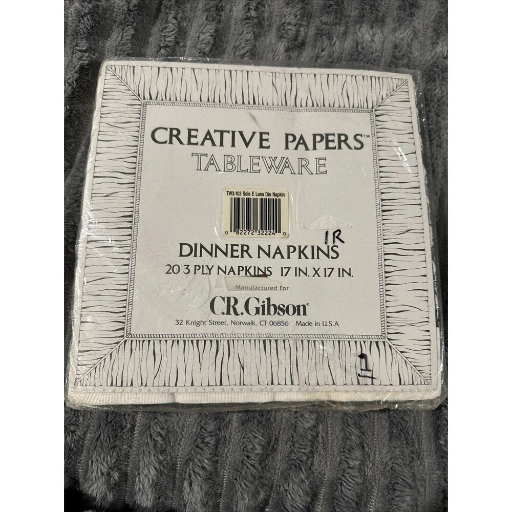 Creative Papers Tableware 17” Dinner Napkins 3 Ply C.R. Gibson Sole E Luna Moon